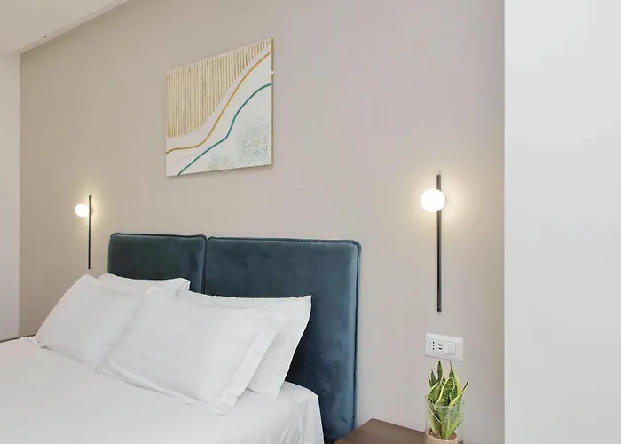 Apartament Clarino - Modern & Bright With Balcony By Hostand *
